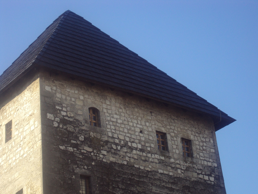 Rekonstrukcija krova Kapetanove kule